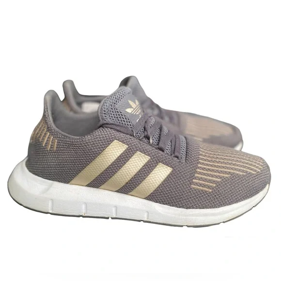 adidas gazelle silver green womens Adidas Swift Run Big Kids' Shoes Core Black-White – Sports Plaza NY